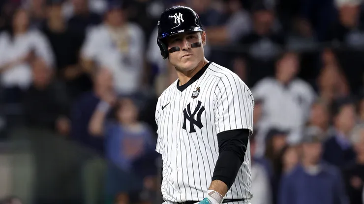 Anthony Rizzo #48 of the New York Yankees