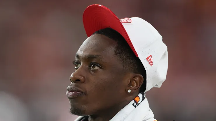 Xavier Worthy looking on the sidelines.
