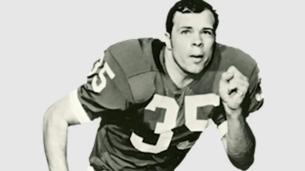 Dennis Onkotz (Source: College Football Hall of Fame)