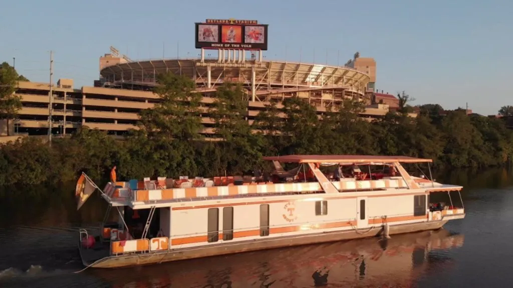 Vol navy in Tennessee (Source: Tennessee Athletics)