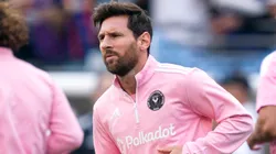 Lionel Messi #10 of Inter Miami CF warms up.