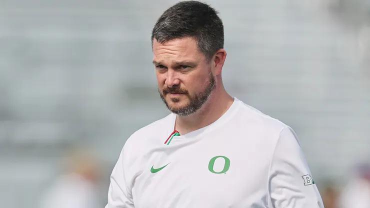 Head coach Dan Lanning of the Oregon Ducks.