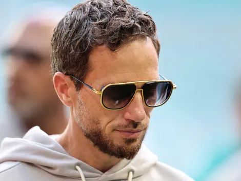 Mike McDaniel once again addresses job security as Dolphins are 0-2 with loss to Patriots