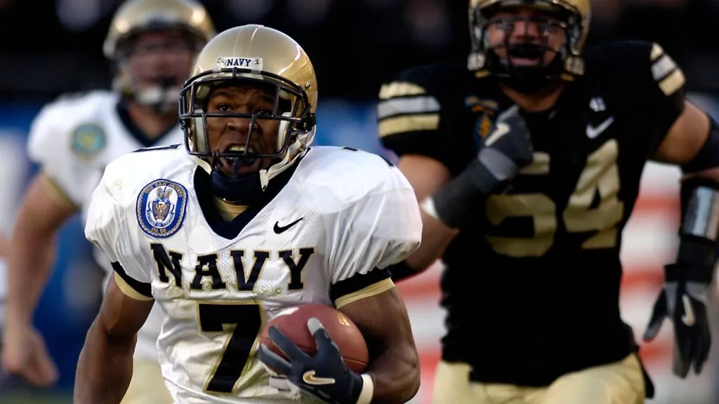 Army vs. Navy (Source: Tom Sperduto/U.S. Coast Guard via Getty Images)