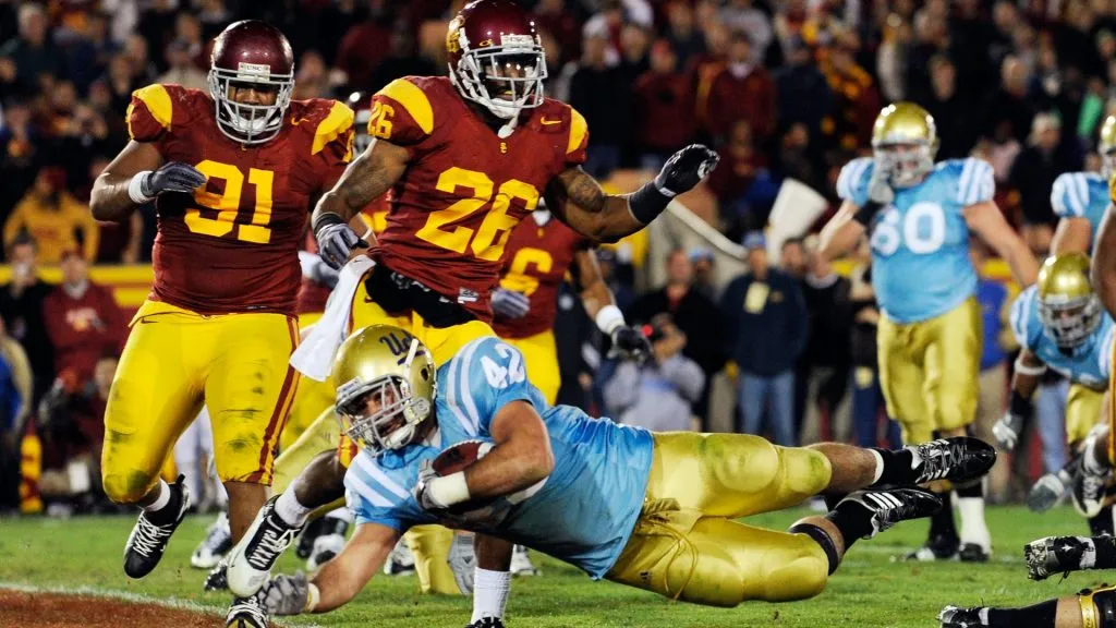 UCLA vs. USC (Source: Kevork Djansezian/Getty Images)