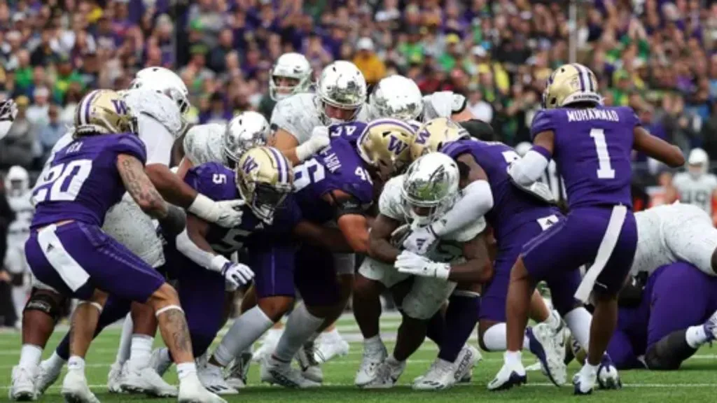 Oregon vs. Washington (Source: University of Oregon Athletics)