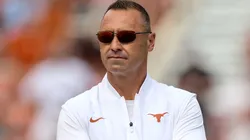 Steve Sarkisian Longhorns head coach.