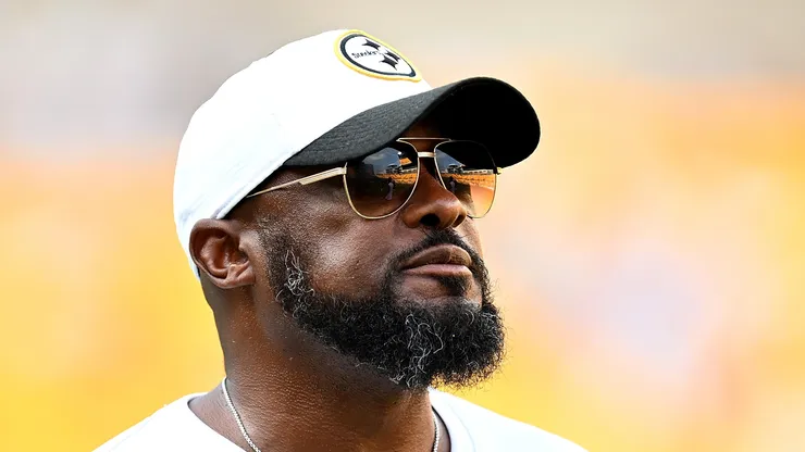 Mike Tomlin head coach of the Pittsburgh Steelers