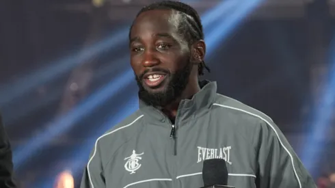 Terence Crawford celebrates after defeating Canelo Alvarez.