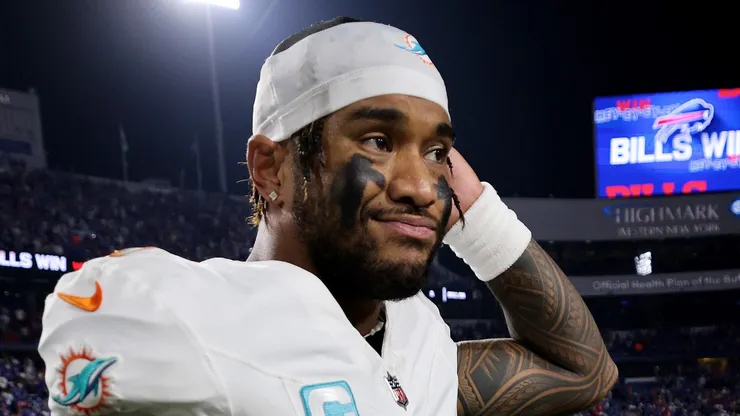 Tagovailoa reacts after losing to the Bills on September 18, 2025 in New York.
