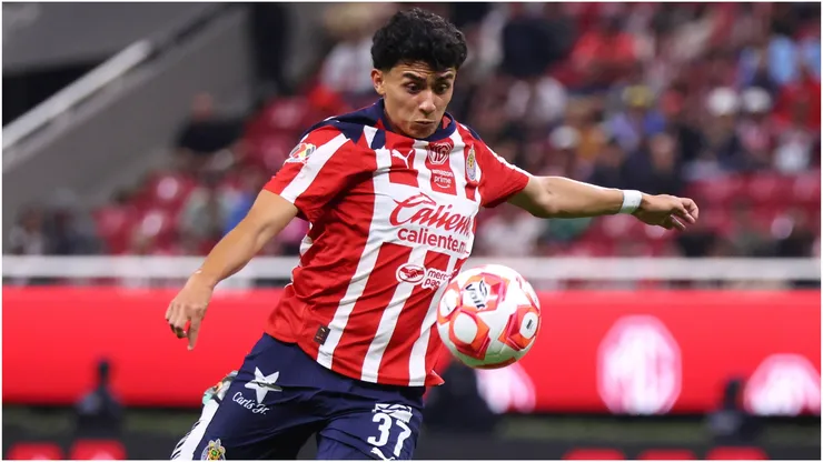 Richard Ledezma of Chivas