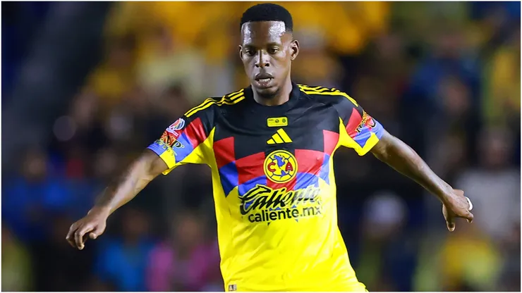 Cristian Borja of America