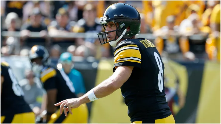 Aaron Rodgers of the Pittsburgh Steelers