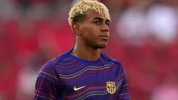 Lamine Yamal of FC Barcelona looks on during the warm up.