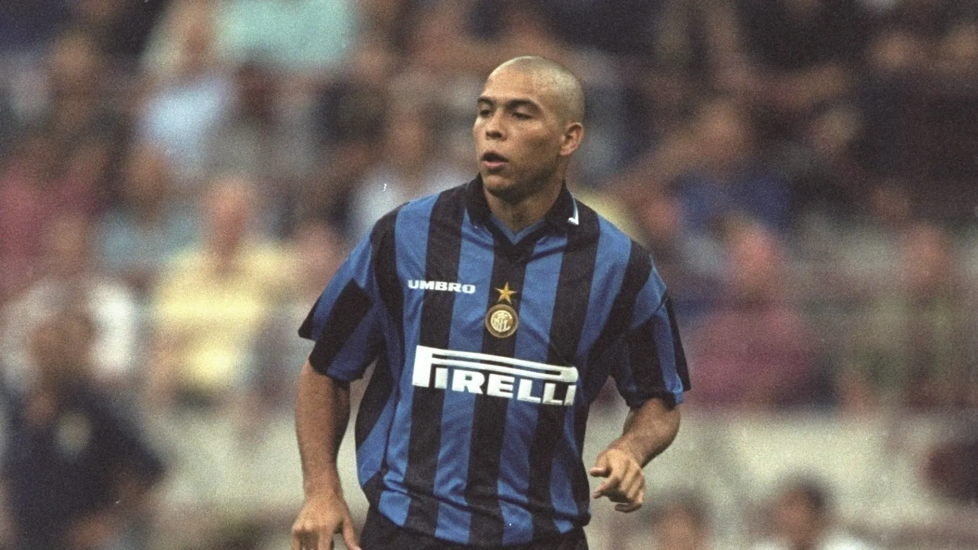 Ronaldo Nazario during a Inter Milan game.