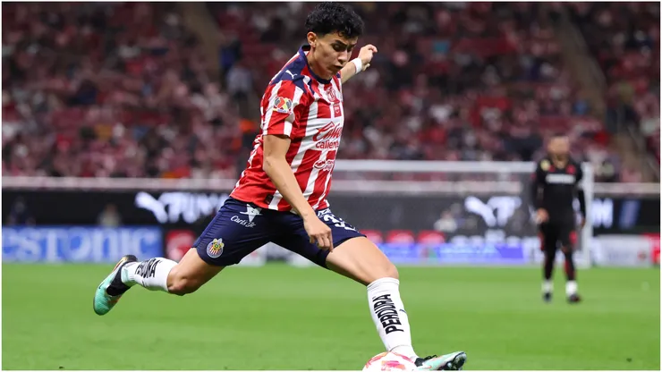 Richard Ledezma of Chivas