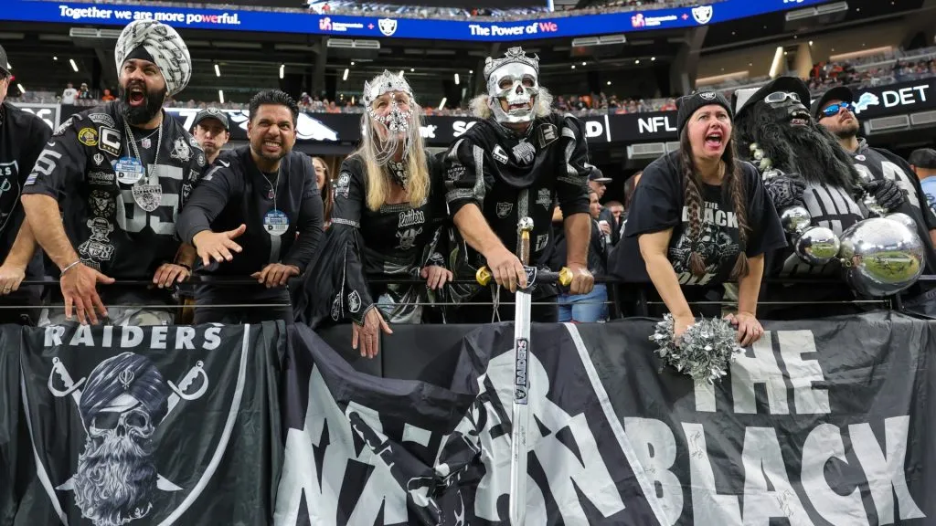 Las Vegas Raiders fans (Source: Ethan Miller/Getty Images)