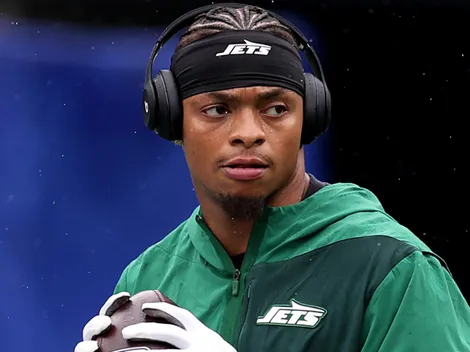 Aaron Glenn makes something clear about Justin Fields’ potential return ahead of Jets vs. Dolphins matchup