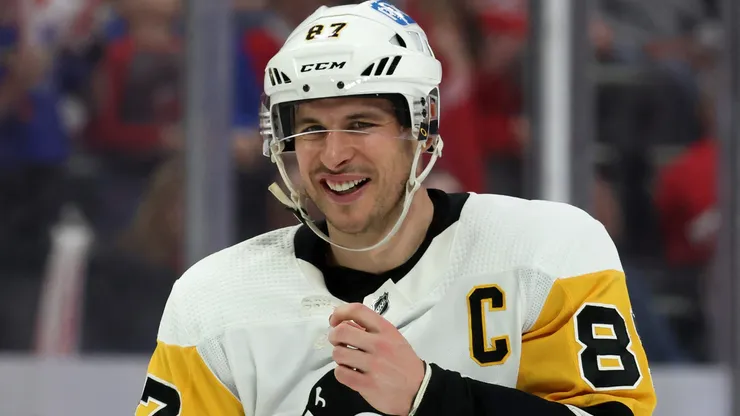 Sidney Crosby at Little Caesars Arena on April 23, 2022 in Detroit, Michigan.