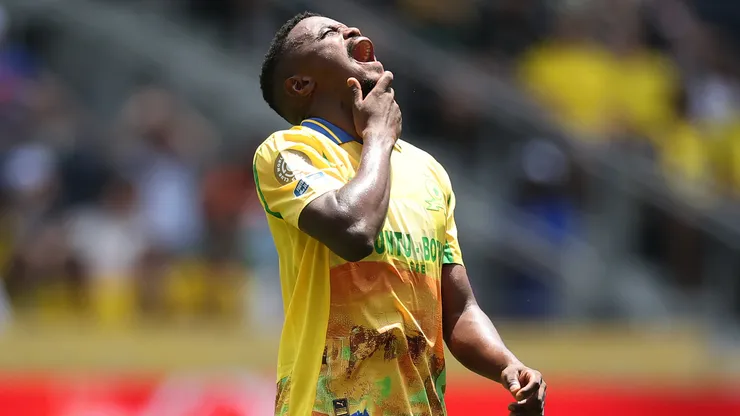 Teboho Mokoena reacts during a game.