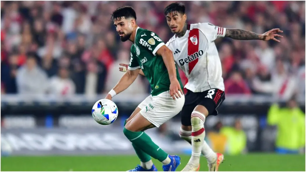 José Lopez of Palmeiras is challenged by Juan Portillo of River Plate – Marcelo Endelli/Getty Images