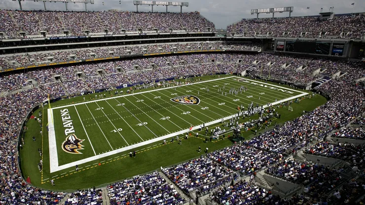 A general view of the M&T Bank Stadium as 69,473 fans watch a Baltimore Ravens game in 2003.