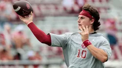 Quarterback John Mateer #10 of the Oklahoma Sooners.