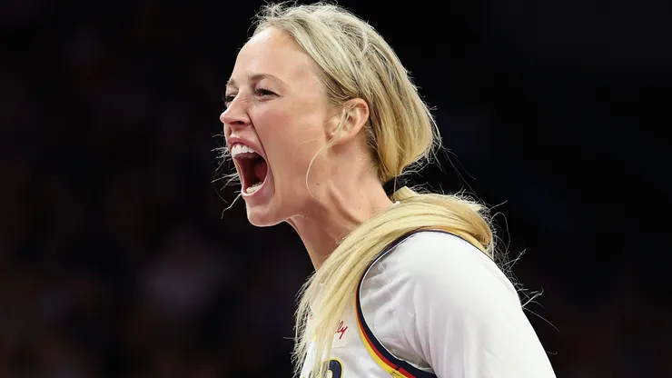 Sophie Cunningham #8 of the Indiana Fever.