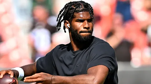 Shedeur Sanders #12 of the Cleveland Browns warms up.