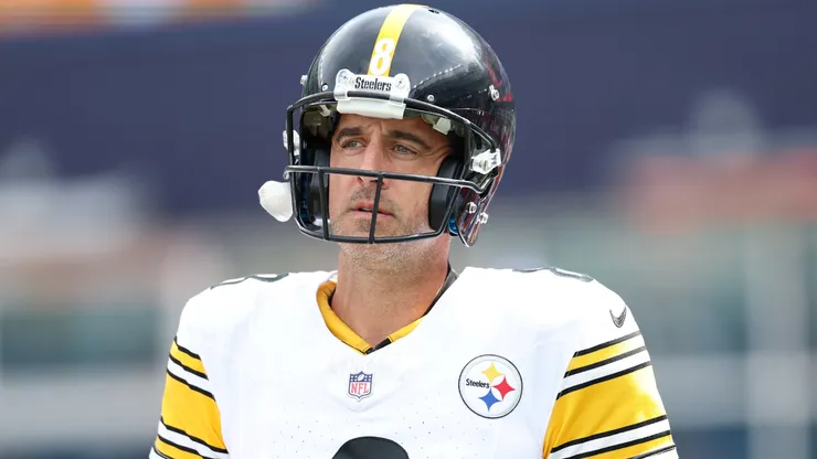 Aaron Rodgers #8 of the Pittsburgh Steelers.