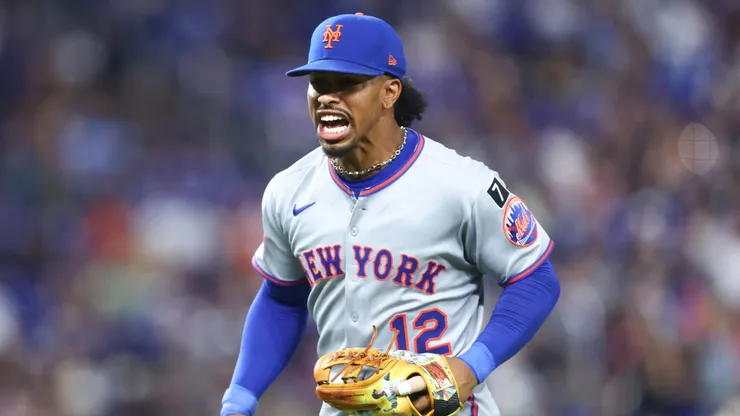 Francisco Lindor #12 of the New York Mets reacts.