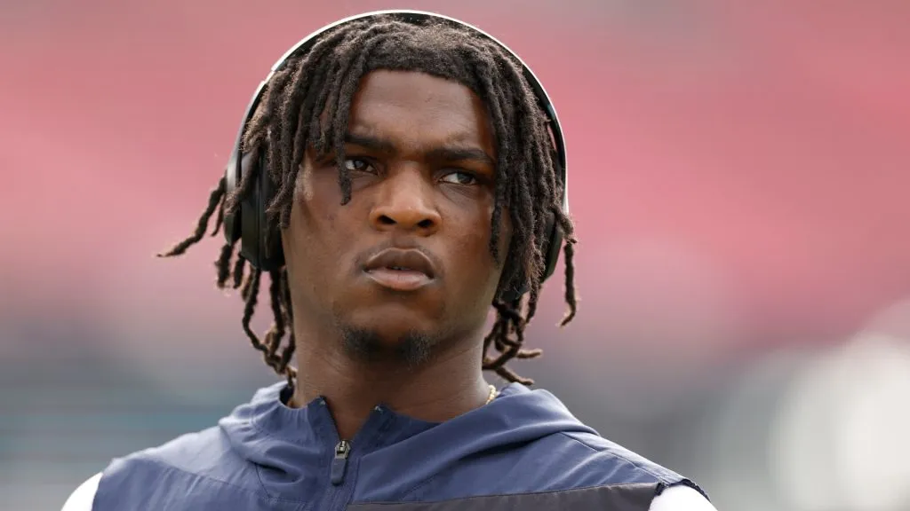 Cam Ward #1 of the Tennessee Titans