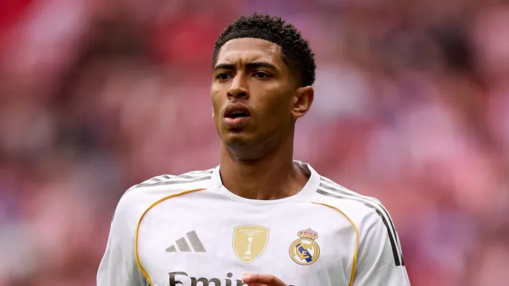 Jude Bellingham playing against Atletico Madrid.