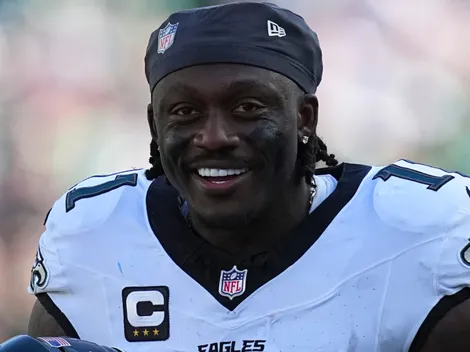 AJ Brown opens up about his relationship with Jalen Hurts on the Philadelphia Eagles