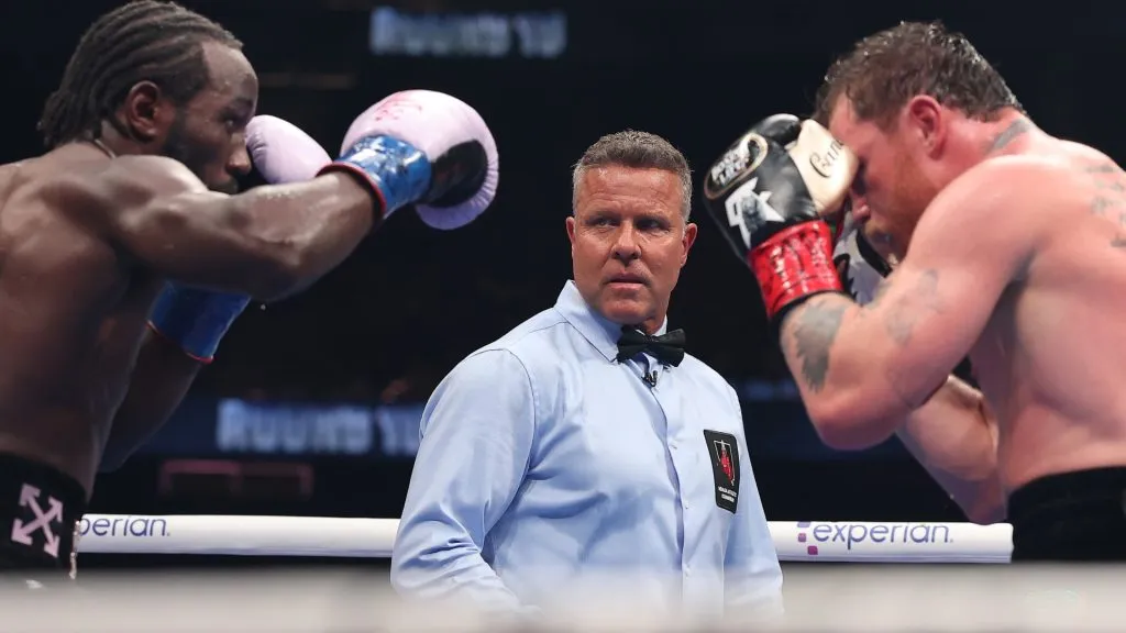 The referee looks on as Crawford goes up against Canelo Alvarez in their undisputed super middleweight title fight. (Photo by Sarah Stier/Getty Images for Netflix)
