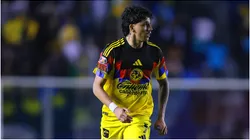 Kevin Alvarez of America