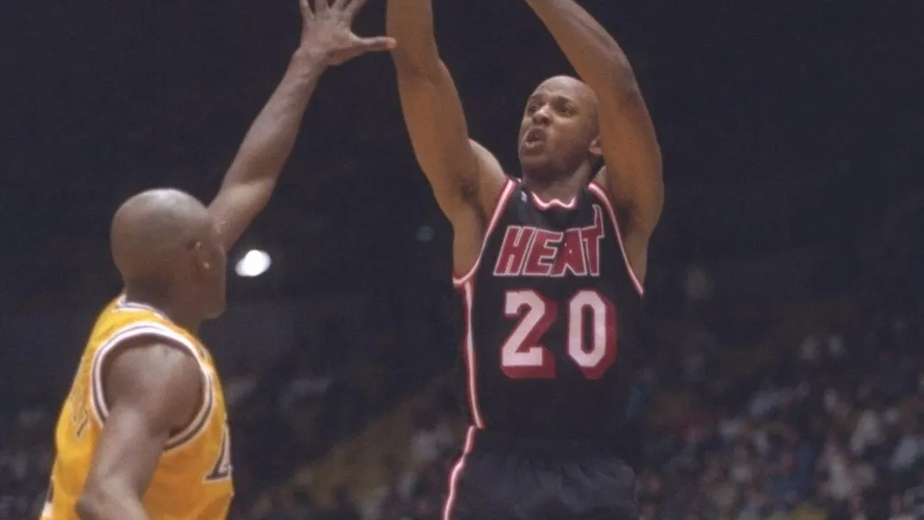 Brian Shaw (Source: Stephen Dunn /Allsport)