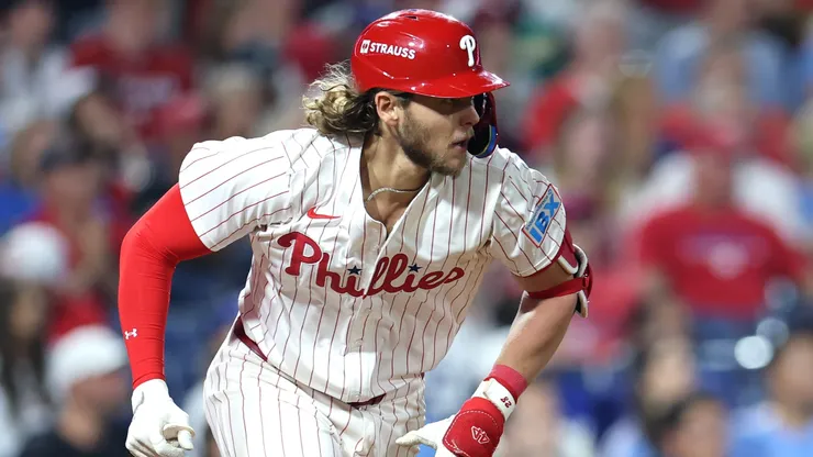 Alec Bohm #28 of the Philadelphia Phillies hits a single.