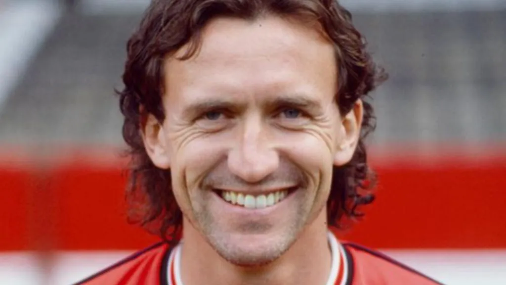 John Gidman (Source: Manchester United)