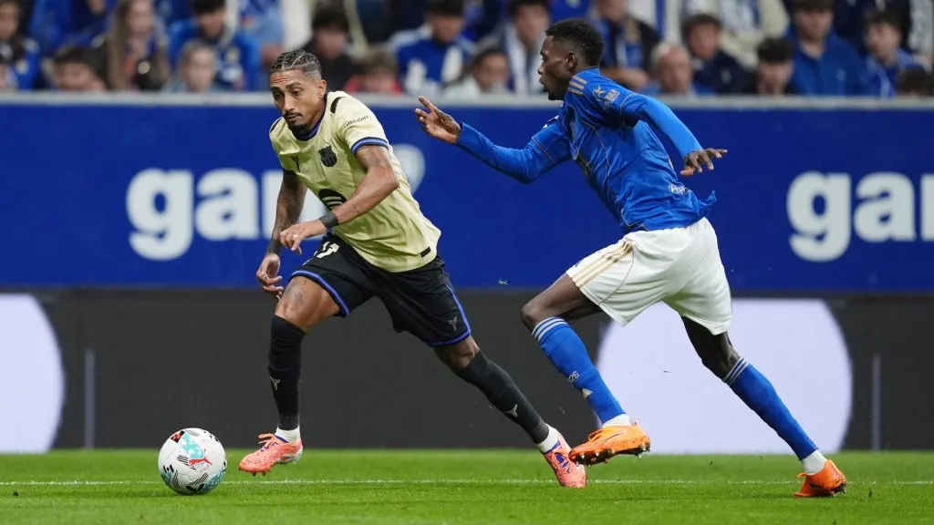 Raphinha during the match against Real Oviedo. (Getty Images)