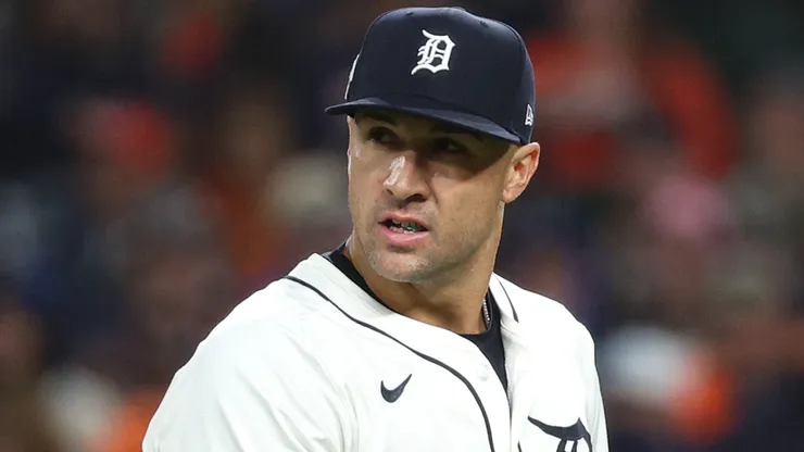 Jack Flaherty #9 of the Detroit Tigers walks to the dugout after a pitching change vs Mariners.