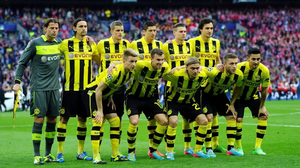 The Borussia Dortmund team line up ahead of the 2013 UEFA Champions League final.