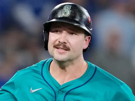 Mariners' star Cal Raleigh records remarkable stat following Game 1 victory over Blue Jays