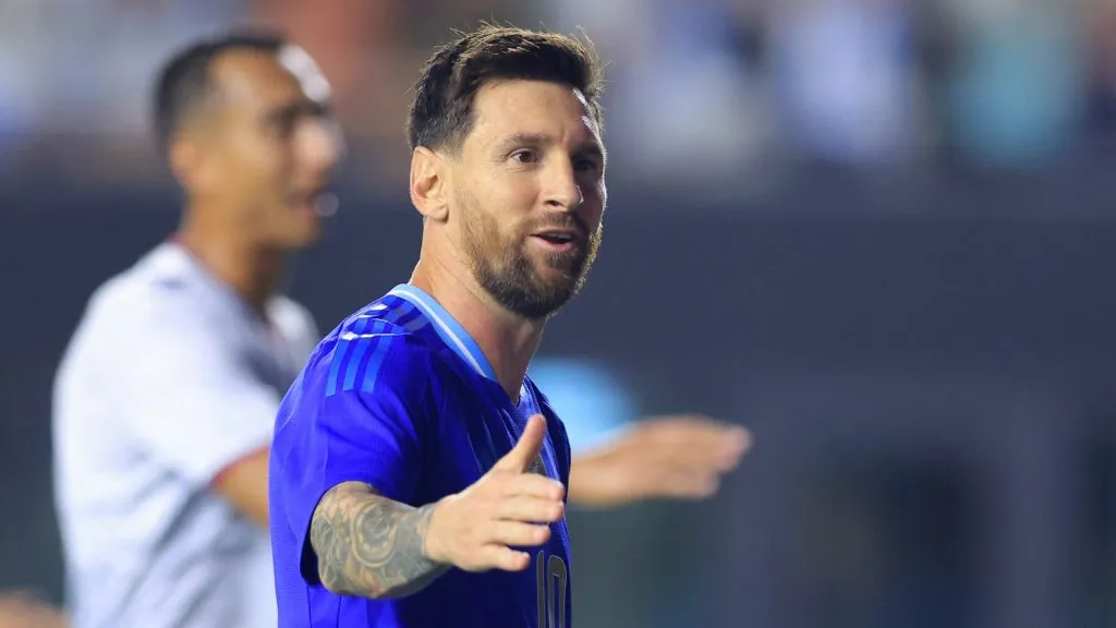Lionel Messi in action during Puerto Rico vs Argentina