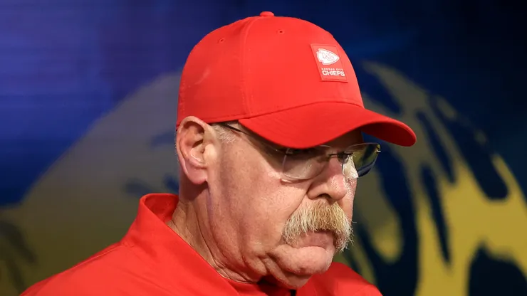 Andy Reid before a game against the Jaguars.