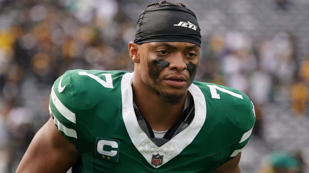 Justin Fields #7 of the New York Jets.