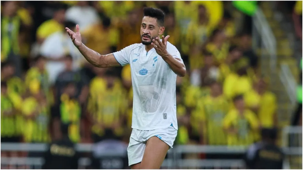 Mourad Batna of Al Fateh – Yasser Bakhsh/Getty Images