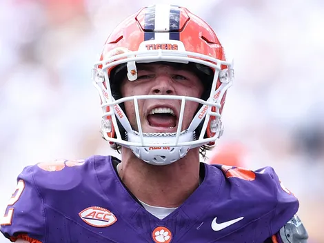 Is Cade Klubnik playing today for the Clemson Tigers against the SMU Mustangs at Memorial Stadium?