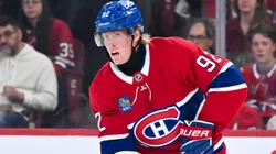 Patrik Laine #92 of the Montréal Canadiens handles the puck.