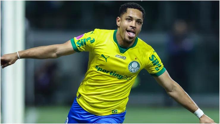 Vitor Roque of Palmeiras